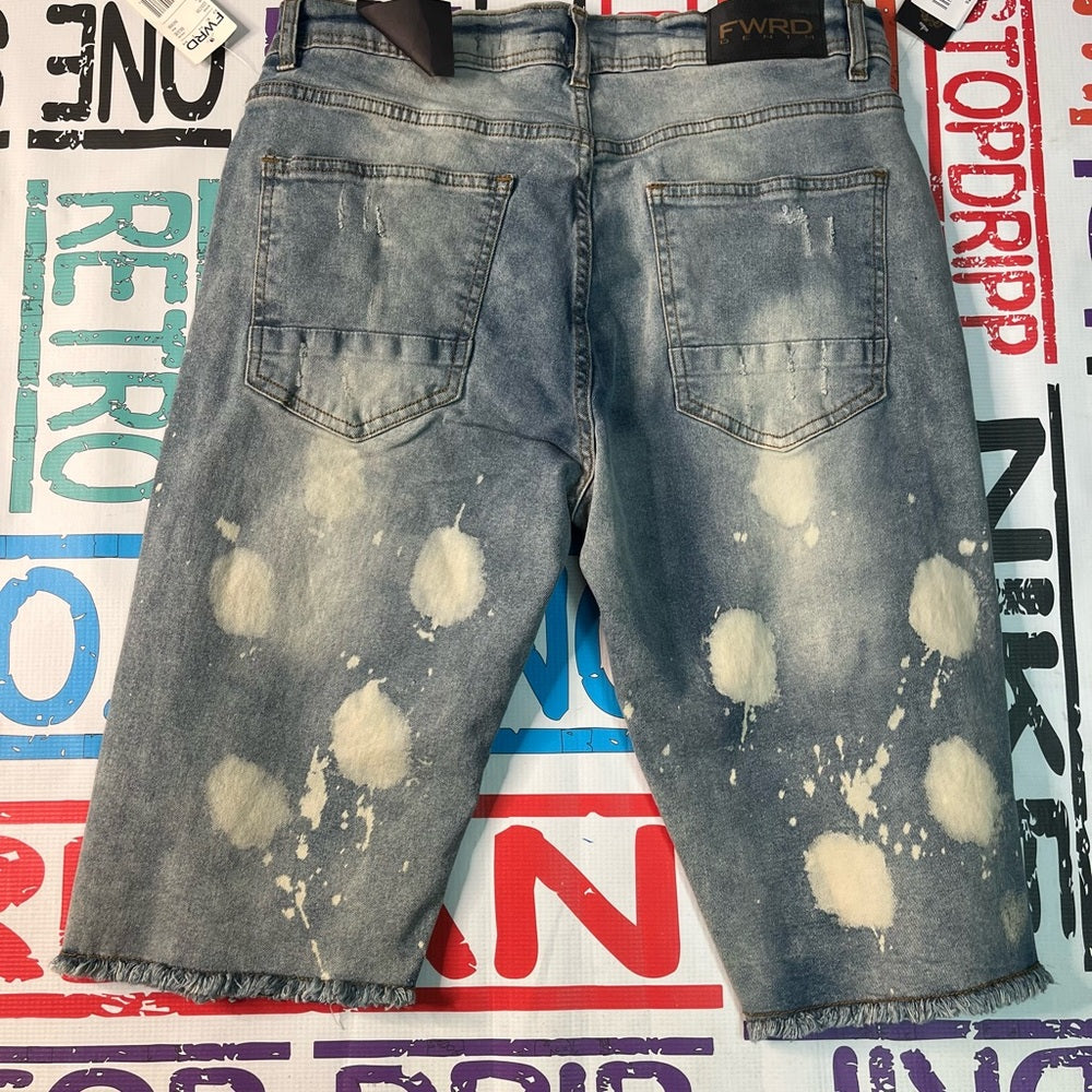 Ripped denim jean shorts Sz 32