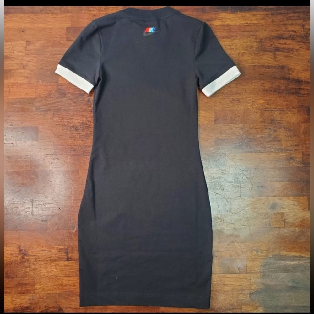 Sz XS WOMENS NIKE DRESS BLACK