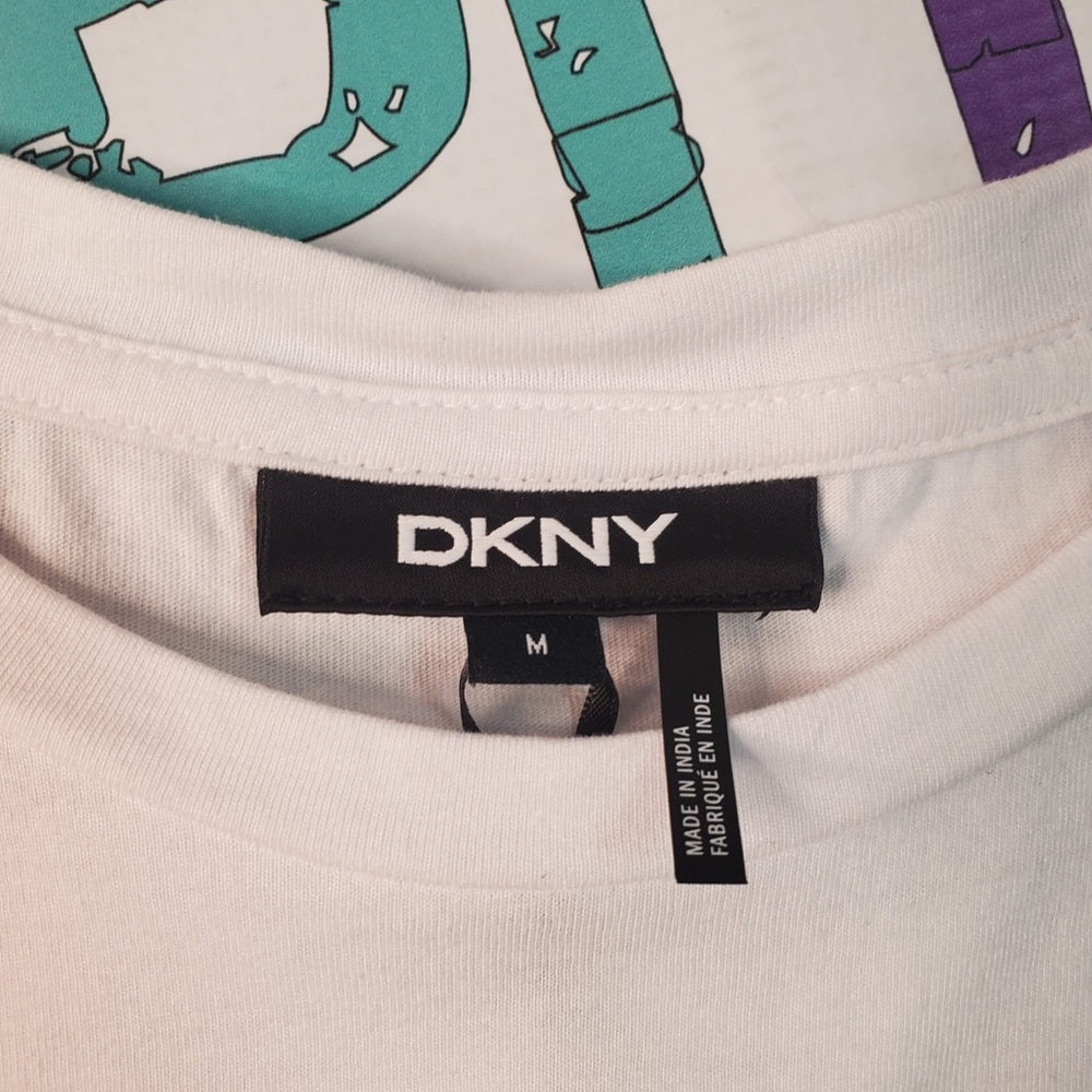 Sz medium DKNY SHIRT