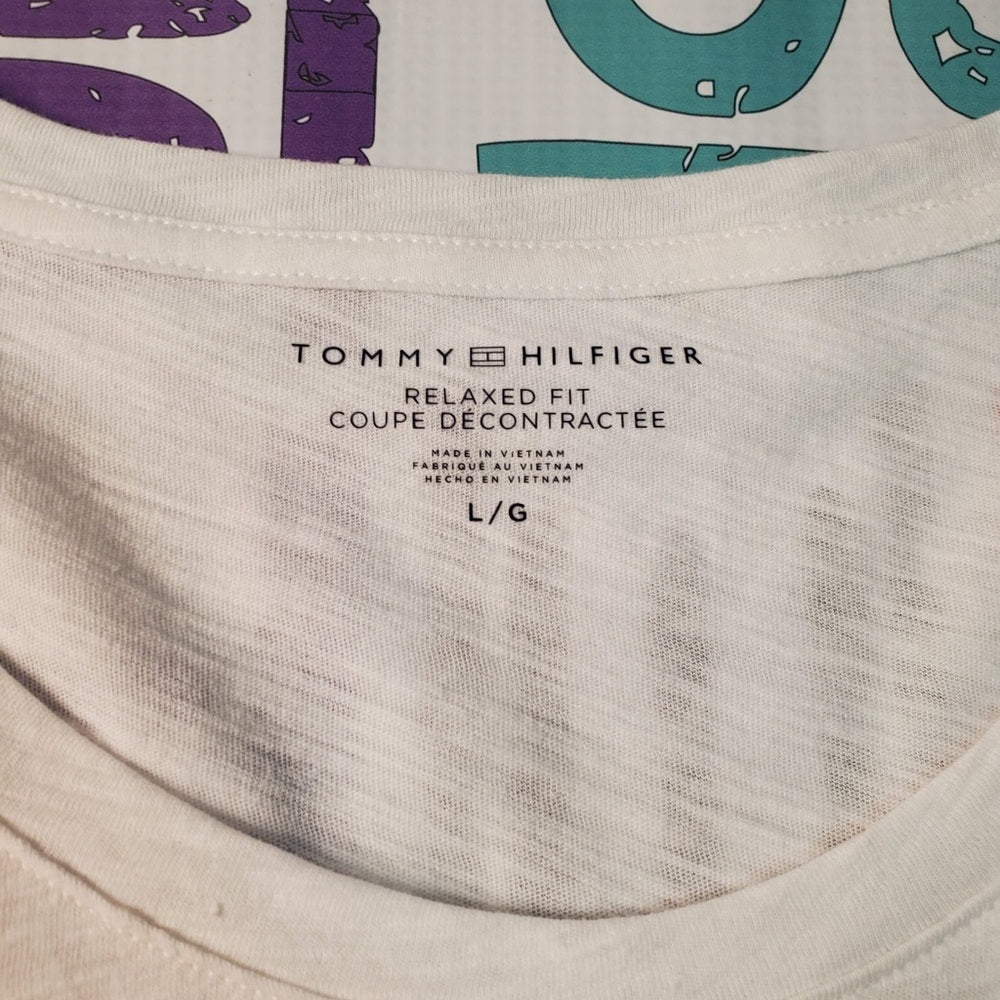 Sz Large Tommy Hilfiger logo tee