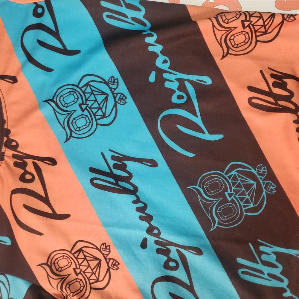 Royalty crop top tee Sz Various