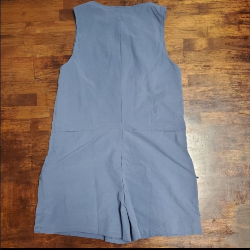 Sz small Nike romper blue