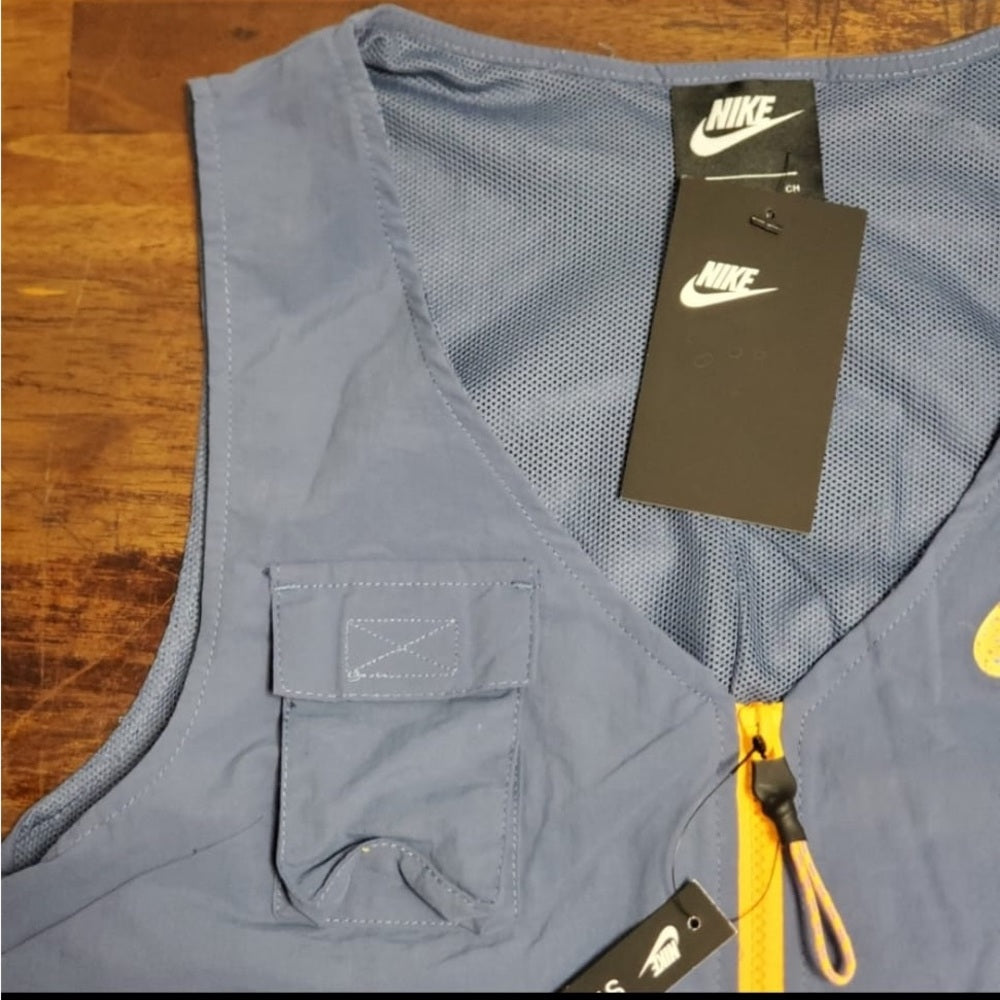 Sz small Nike romper blue