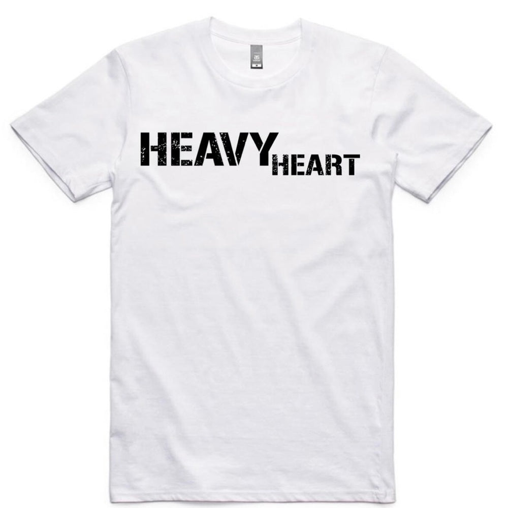 Sz Various heavy heart graphic tee