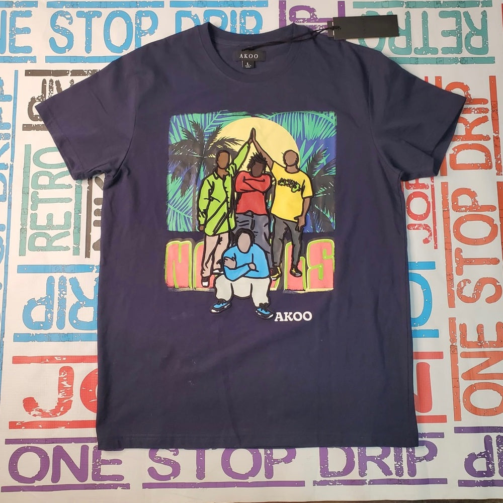 Akoo graphic tee sz large navy blue
