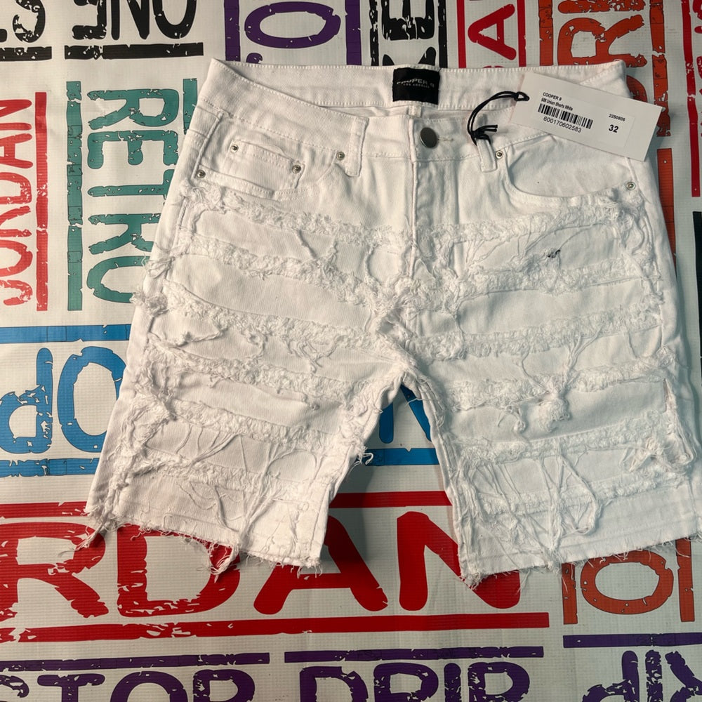Cooper 9 white denim shorts Sz Various