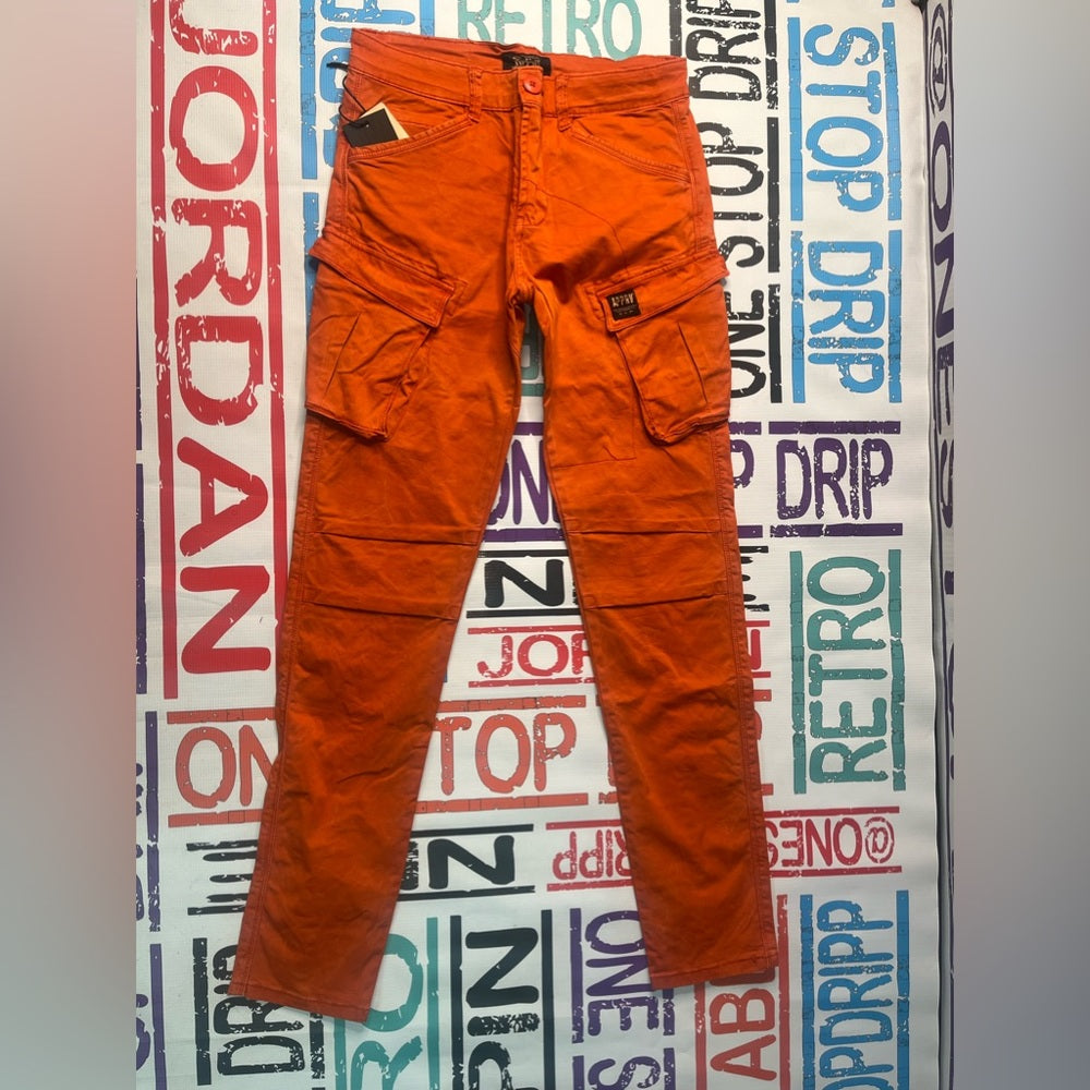 Sz Various orange cargos side pockets