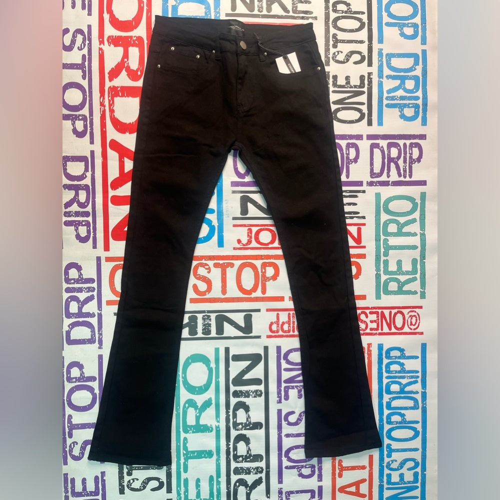 Sz Various solid jet black stack jeans