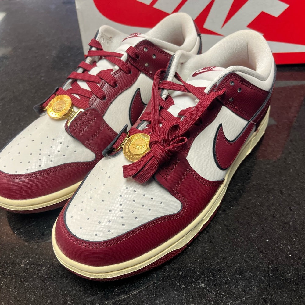 Nike dunks Sz various womens muti colors