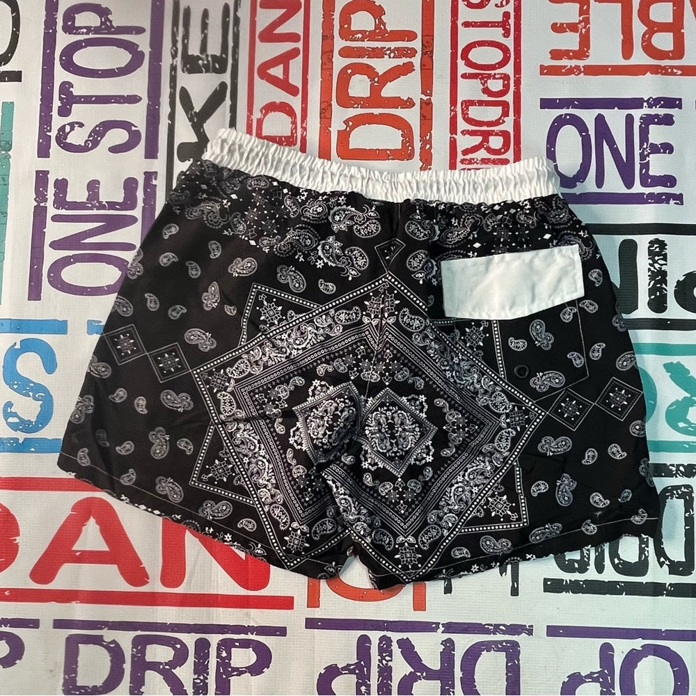 Black bandanna swim shorts Sz Various