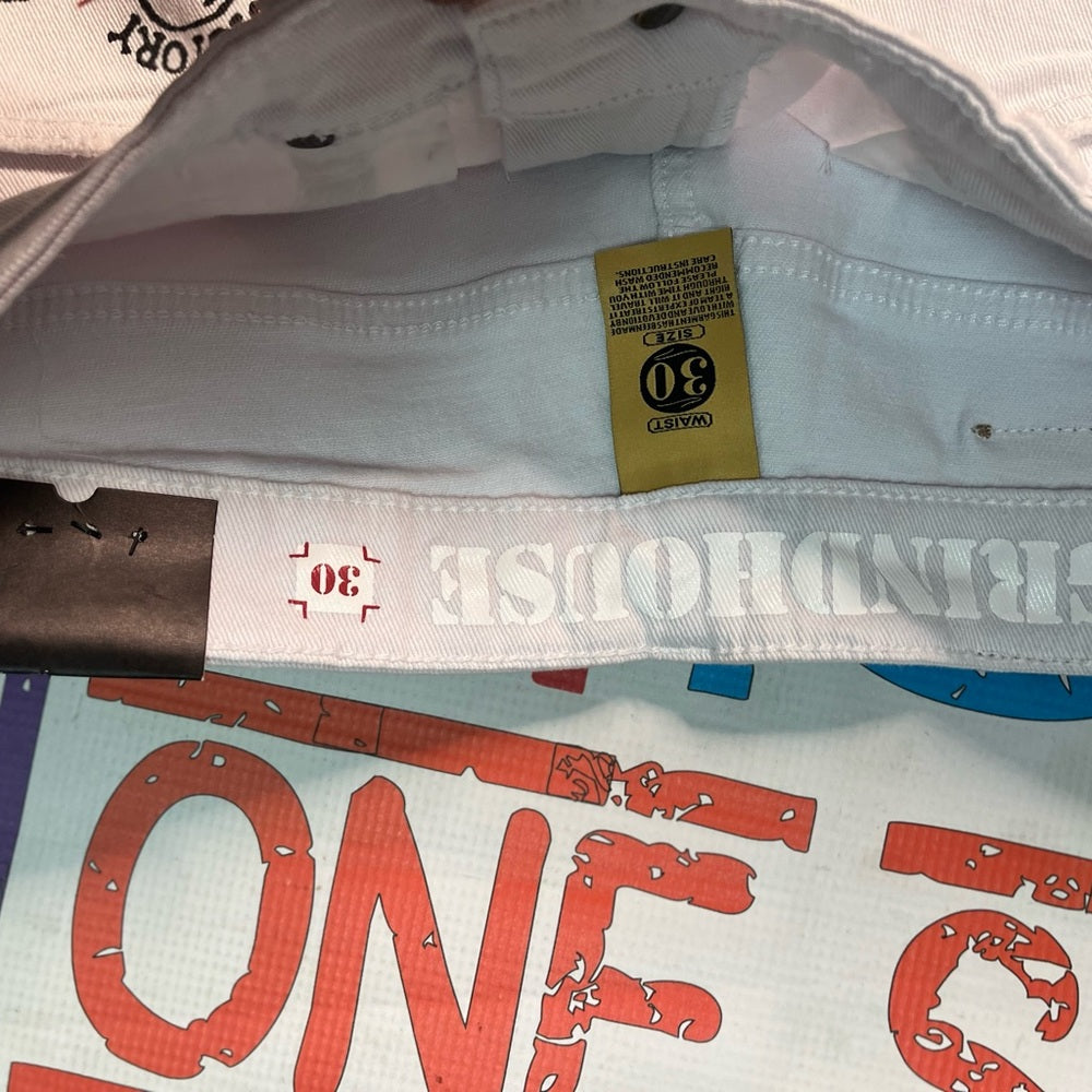 Sz Various white graphic denim shorts