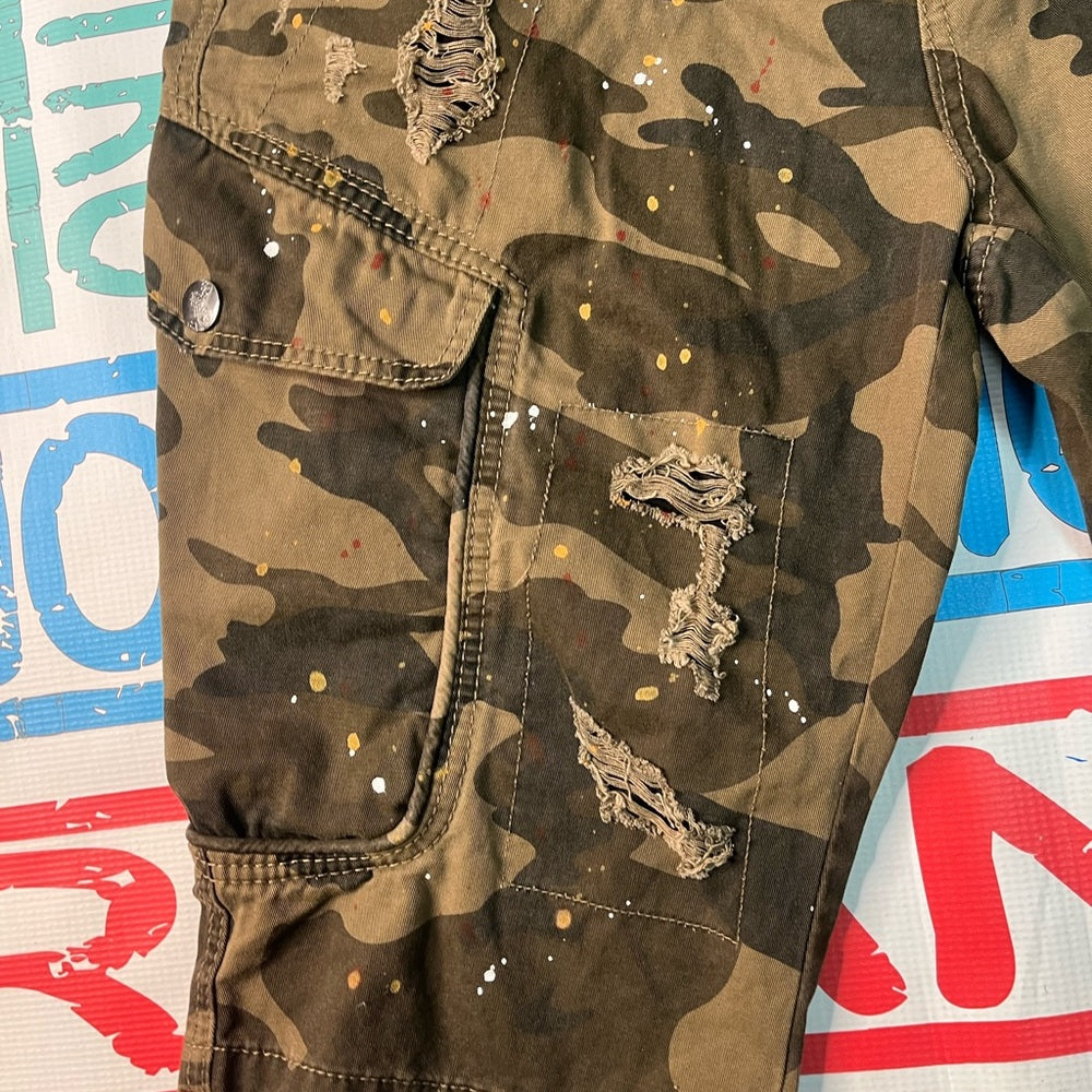 Sz Various Camo cargo shorts