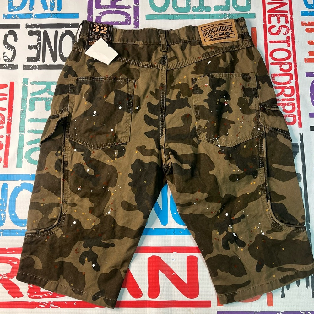 Sz Various Camo cargo shorts