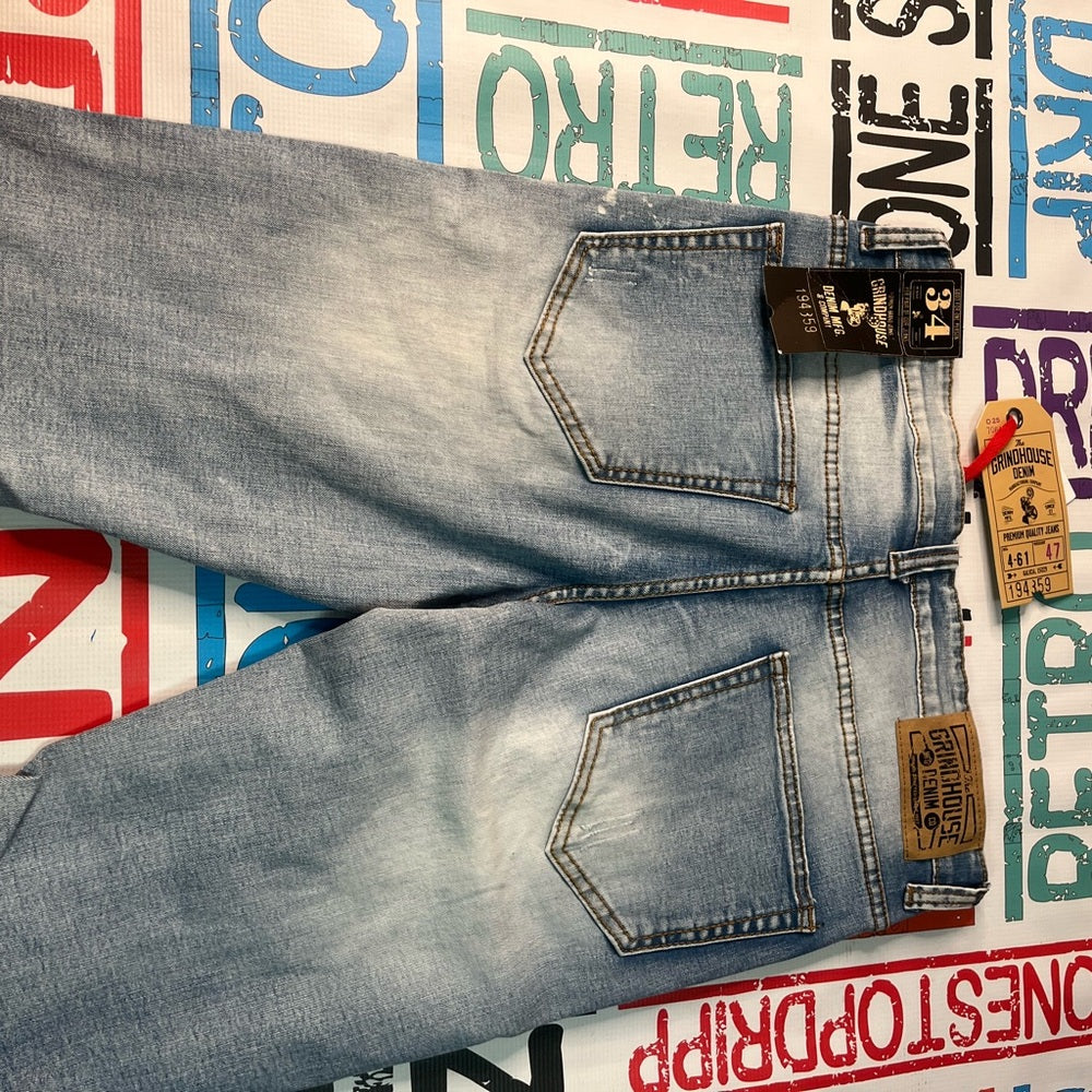 Sz Various distressed jean shorts