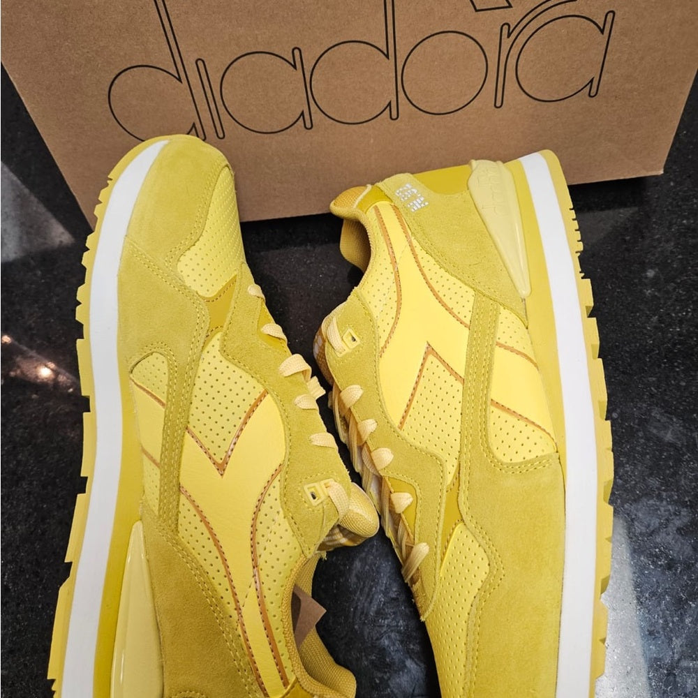 Sz various yellow diadora NWB