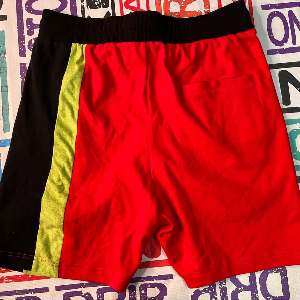 Sz 2xl Akoo muti color shorts