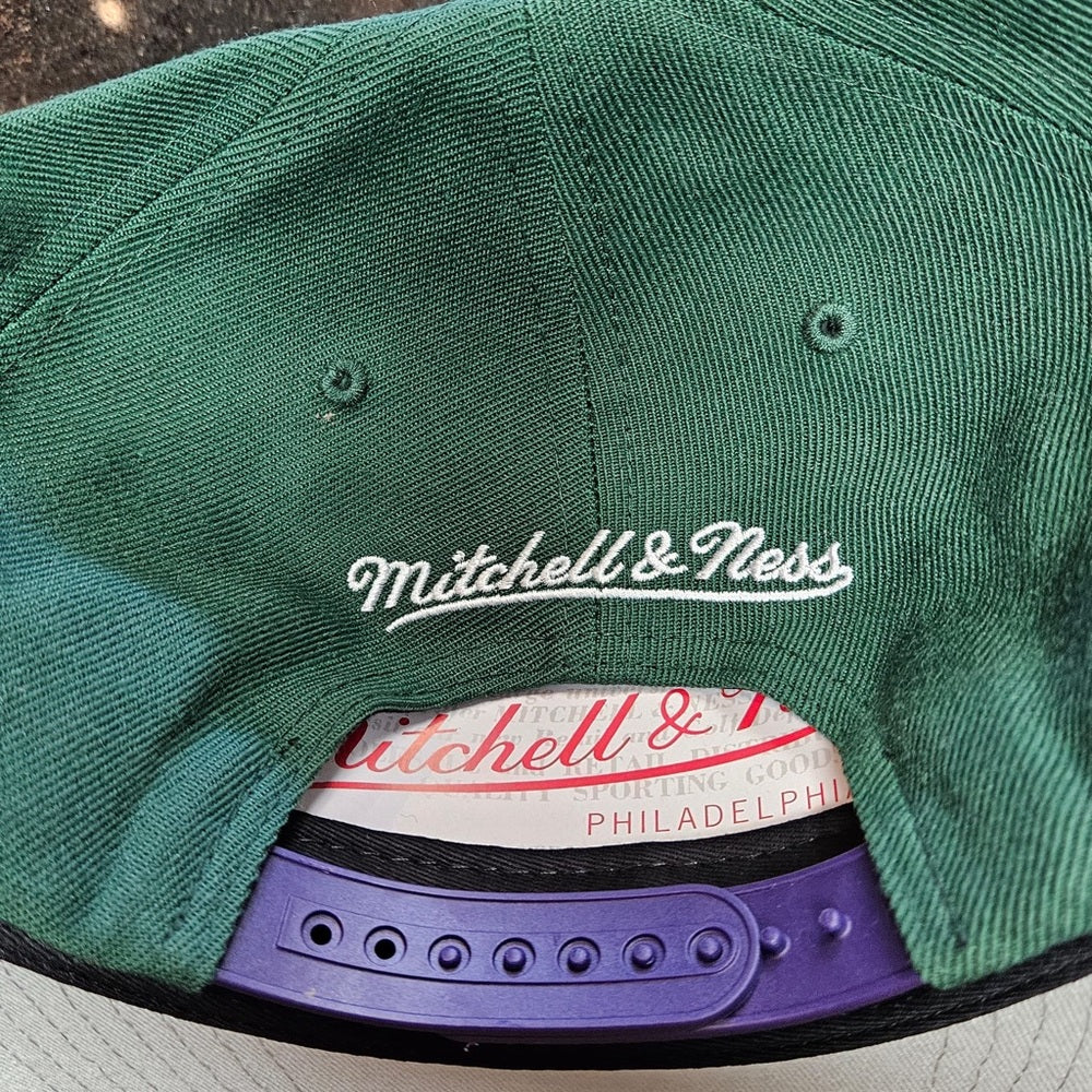 Mitchell & Ness SnapBack one size fits all
