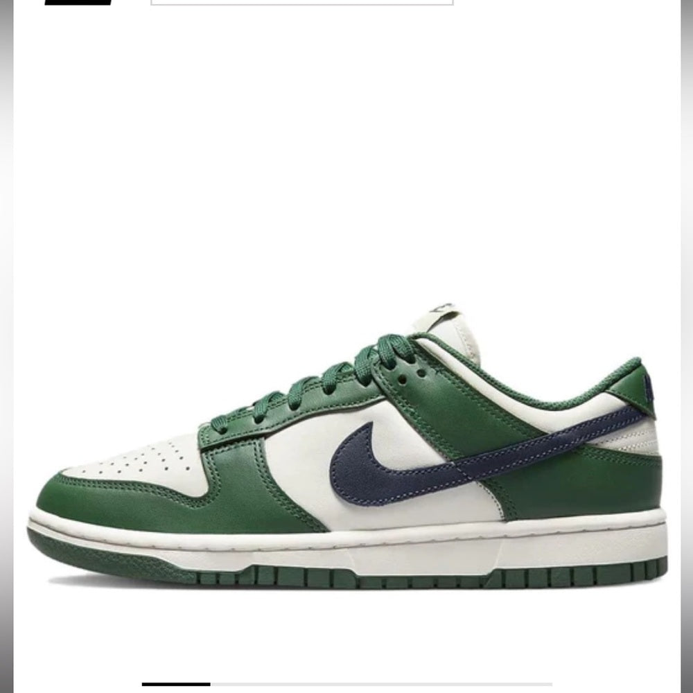 Nike women’s dunks Sz Various