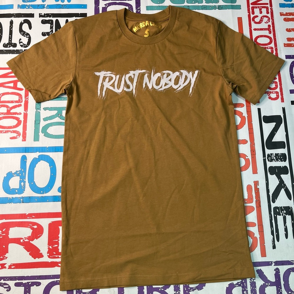 Trust Nobody graphic tee sz various
