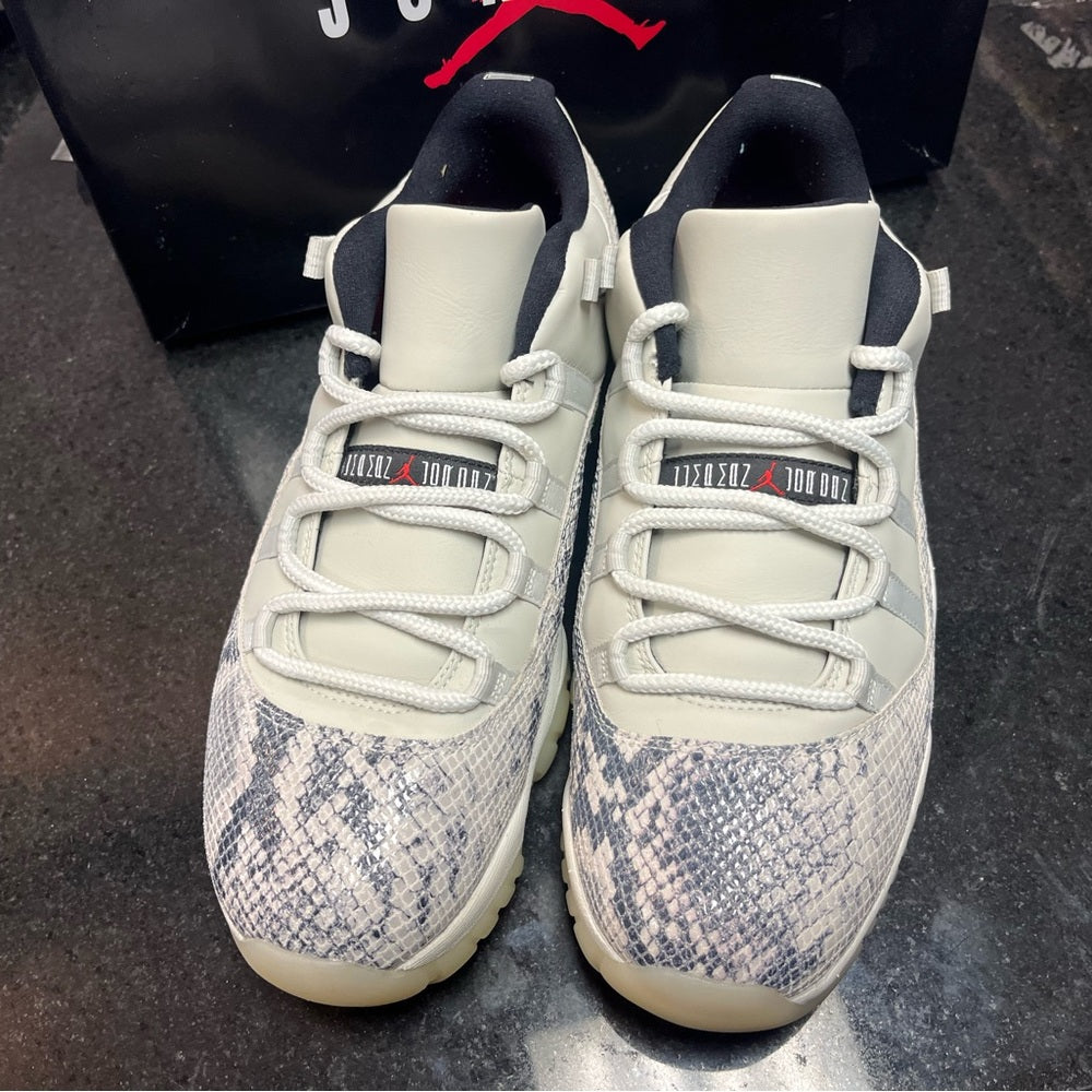 The Air Jordan 11 Low LE “Snakeskin” sz 11.5