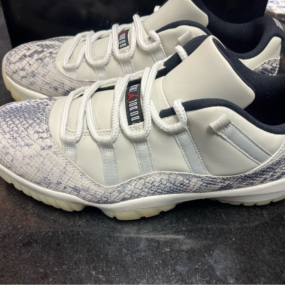 The Air Jordan 11 Low LE “Snakeskin” sz 11.5
