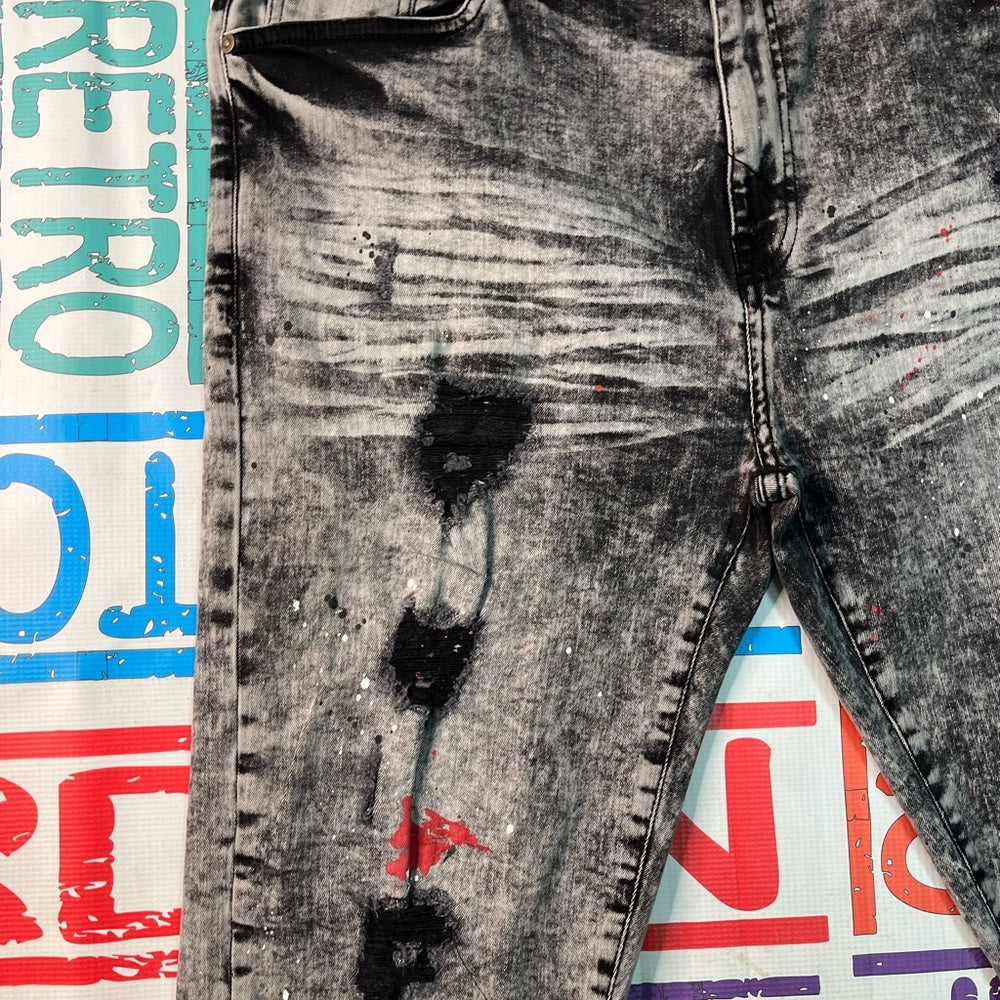 Sz Various gray ripped Jean shorts