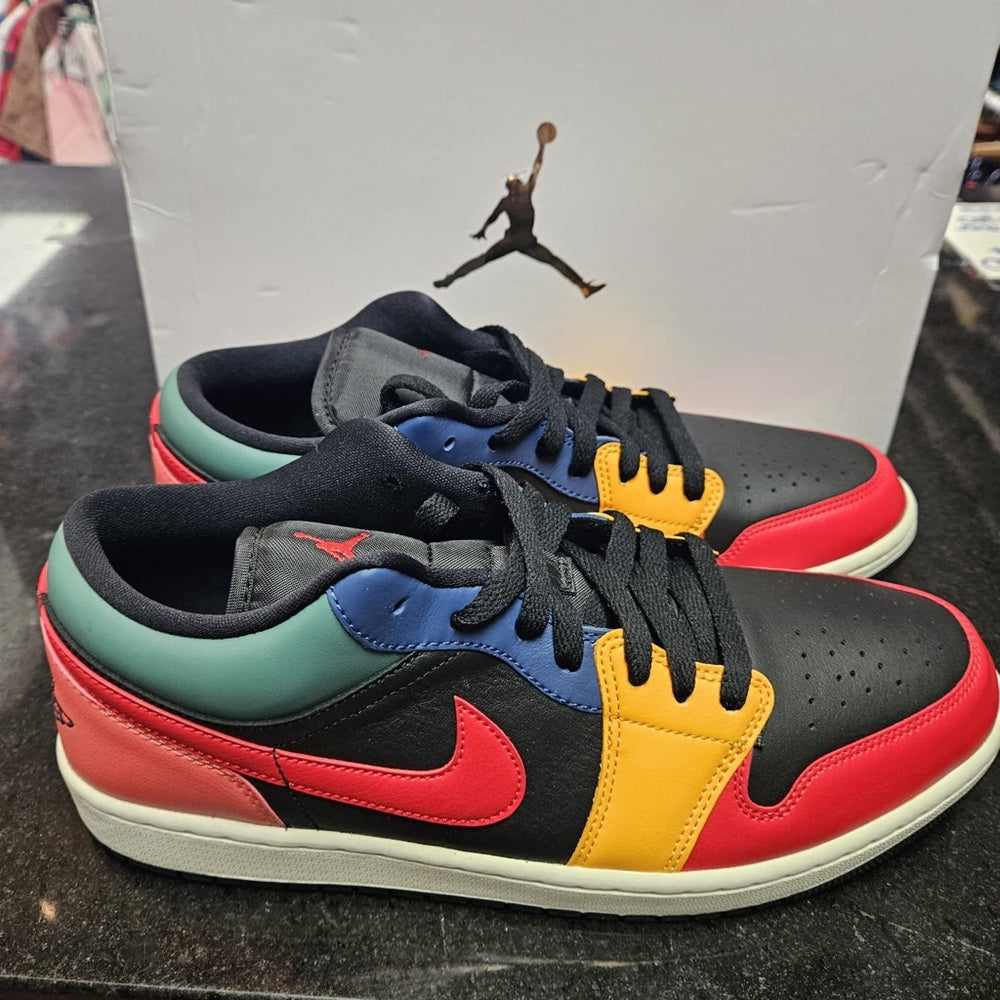 Sz 12 Jordan 1 Low SE "Black/Fire Red/Taxi/French Blue