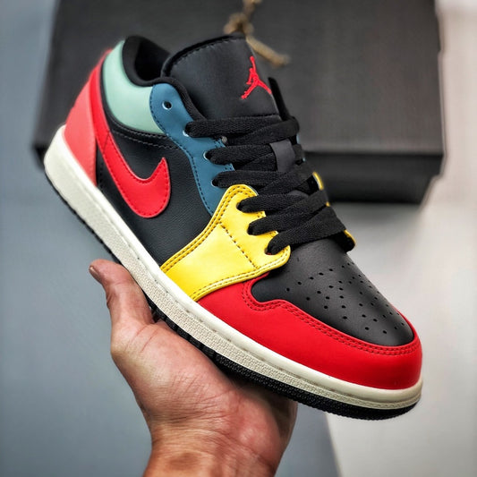 Sz 12 Jordan 1 Low SE "Black/Fire Red/Taxi/French Blue