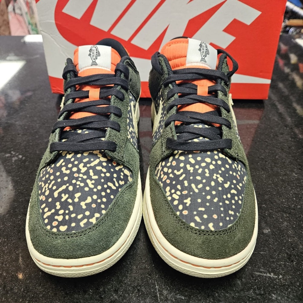 Sz various Nike Dunk Low Rainbow Trout FN7523-300 Men's