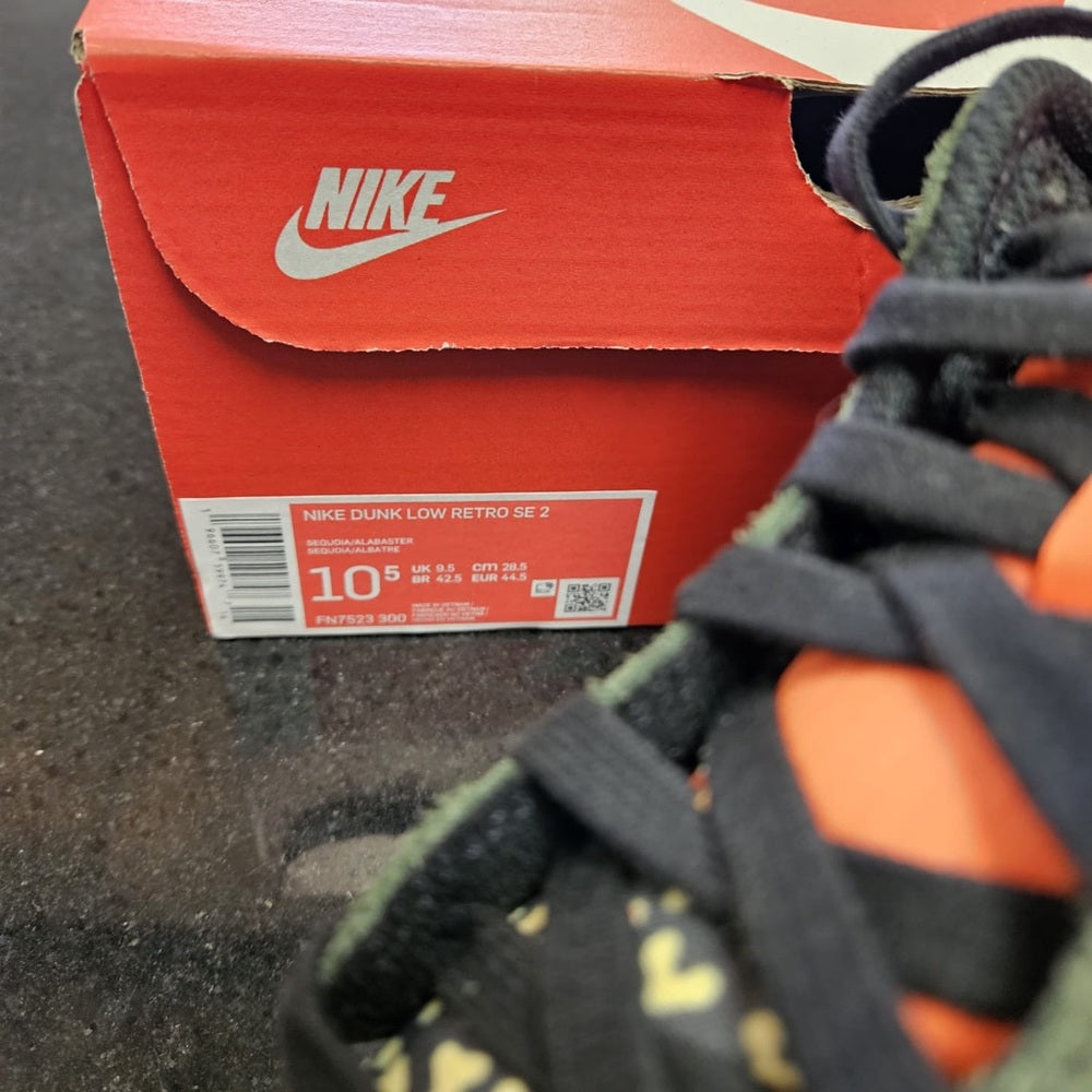 Sz various Nike Dunk Low Rainbow Trout FN7523-300 Men's