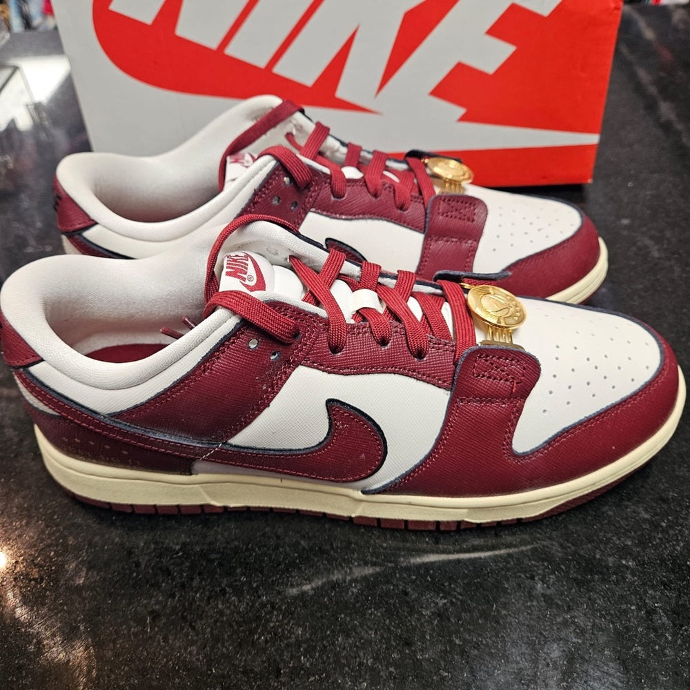 Nike dunks Sz various womens muti colors