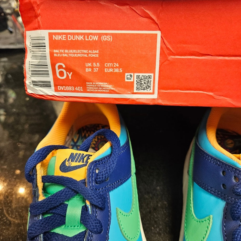Nike Dunk Low "Baltic Blue/Electric Algae/Deep Royal" Grade School sz various
