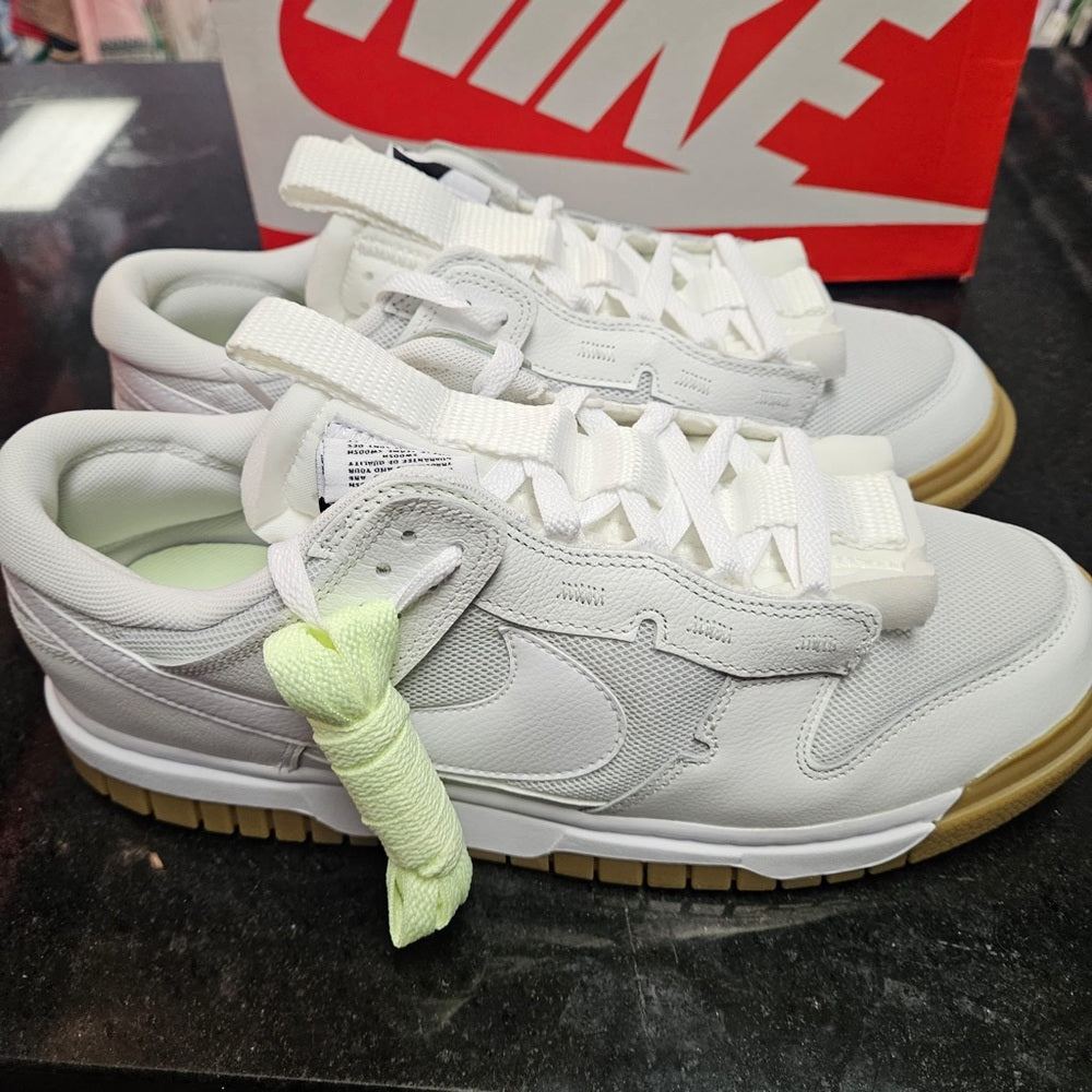 Sz Various Nike Dunk jumbo game  NWB white