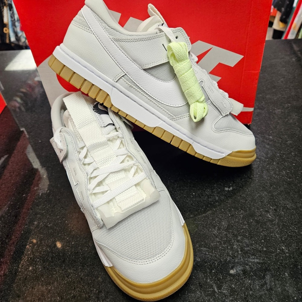 Sz Various Nike Dunk jumbo game  NWB white