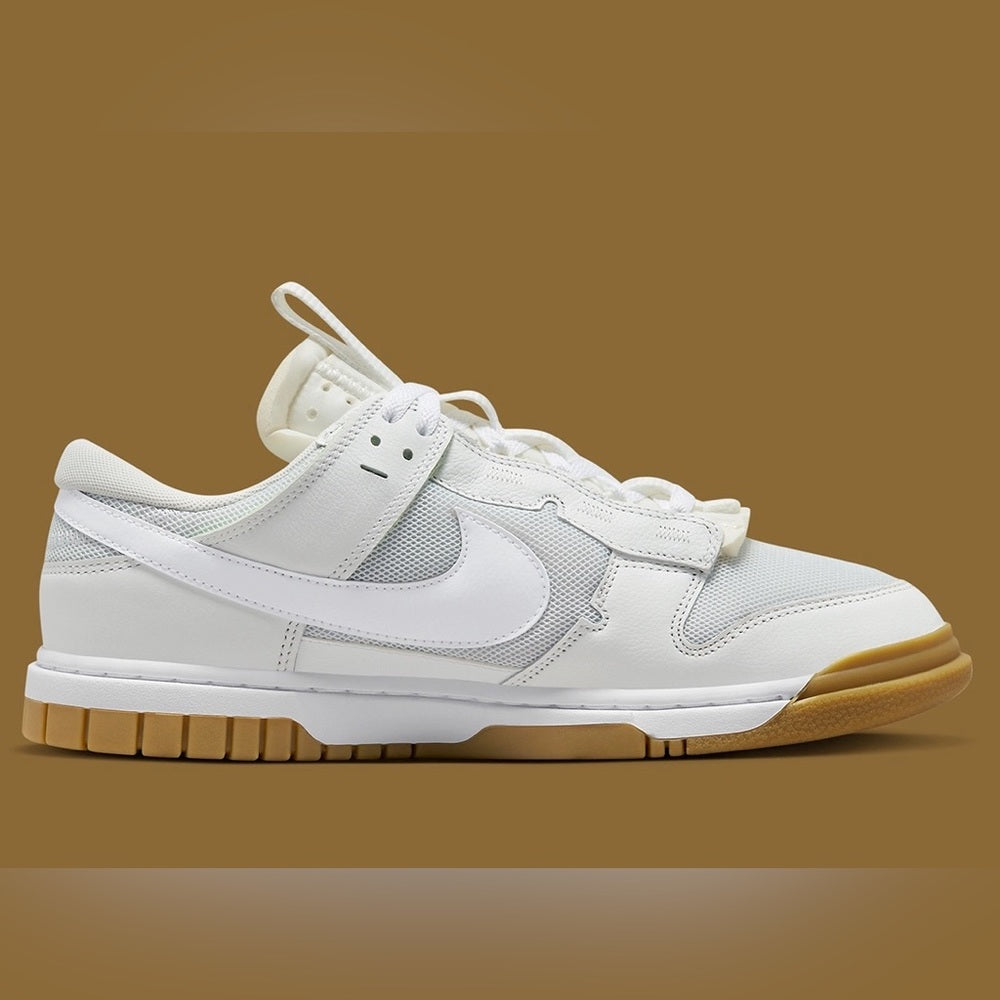 Sz Various Nike Dunk jumbo game  NWB white