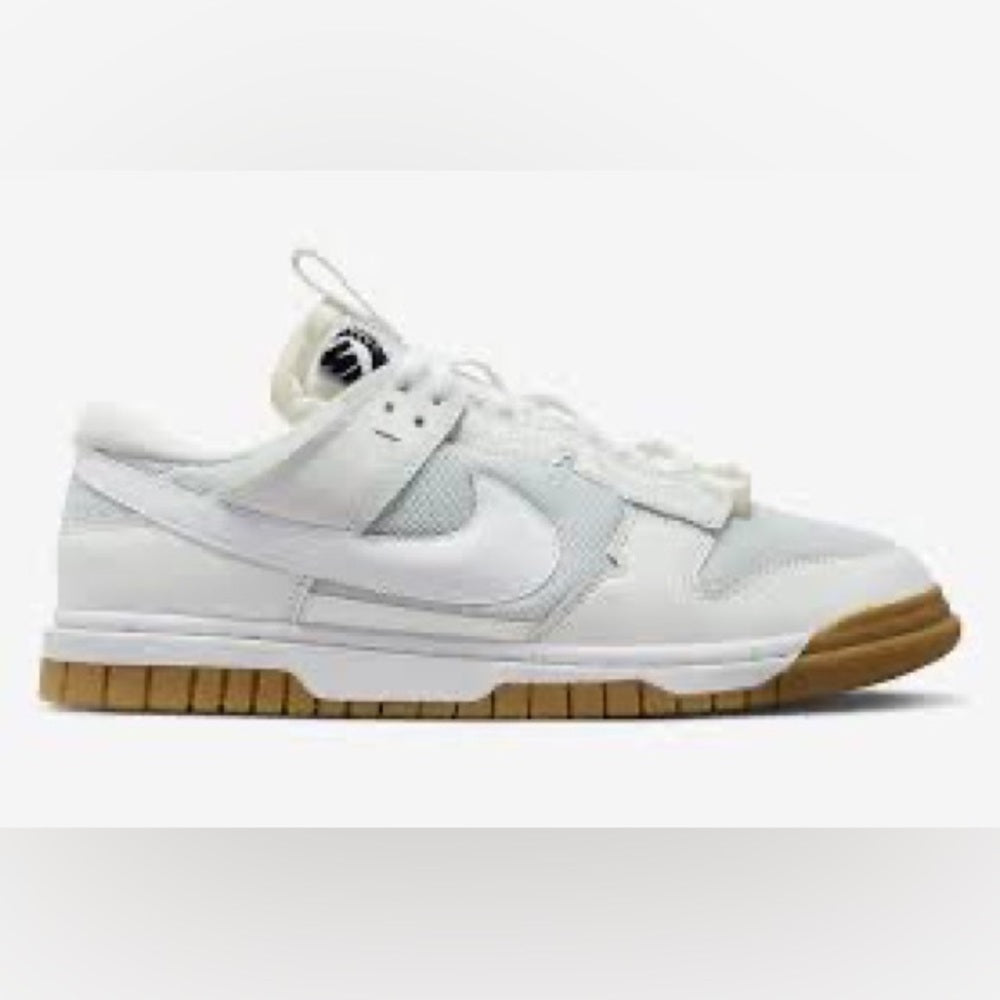 Sz Various Nike Dunk jumbo game  NWB white