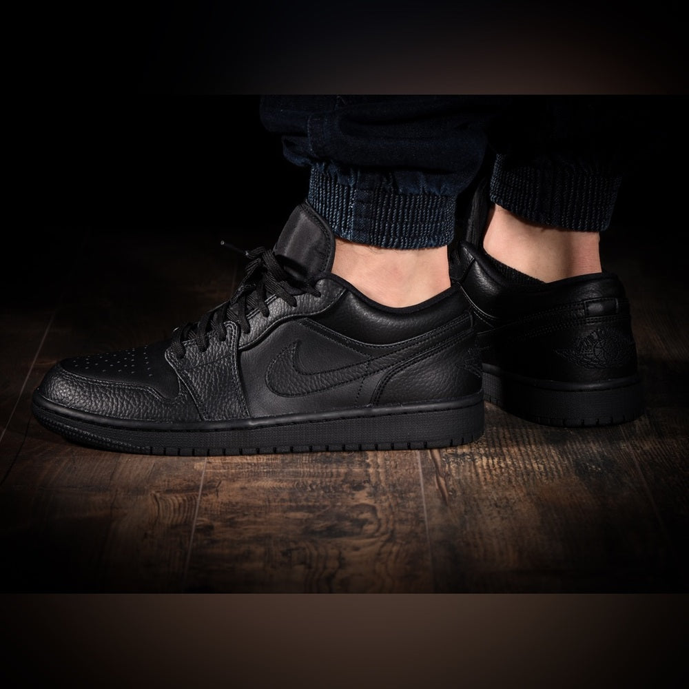 Jordan 1 lows all black sz Various