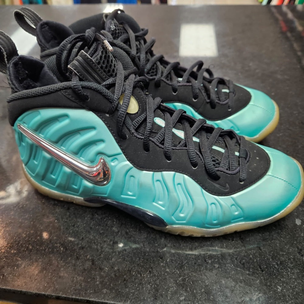Sz 7y teal foam posit good condition
