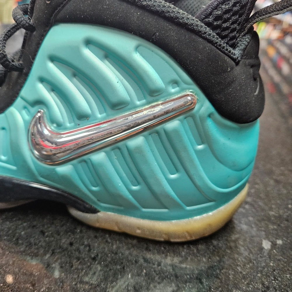 Sz 7y teal foam posit good condition