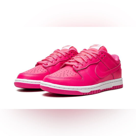 WMNS DUNK LOW
"Hot Pink" sz 7.5