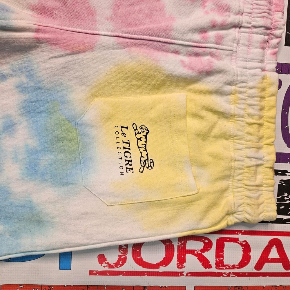 Sz Xs the dye shorts