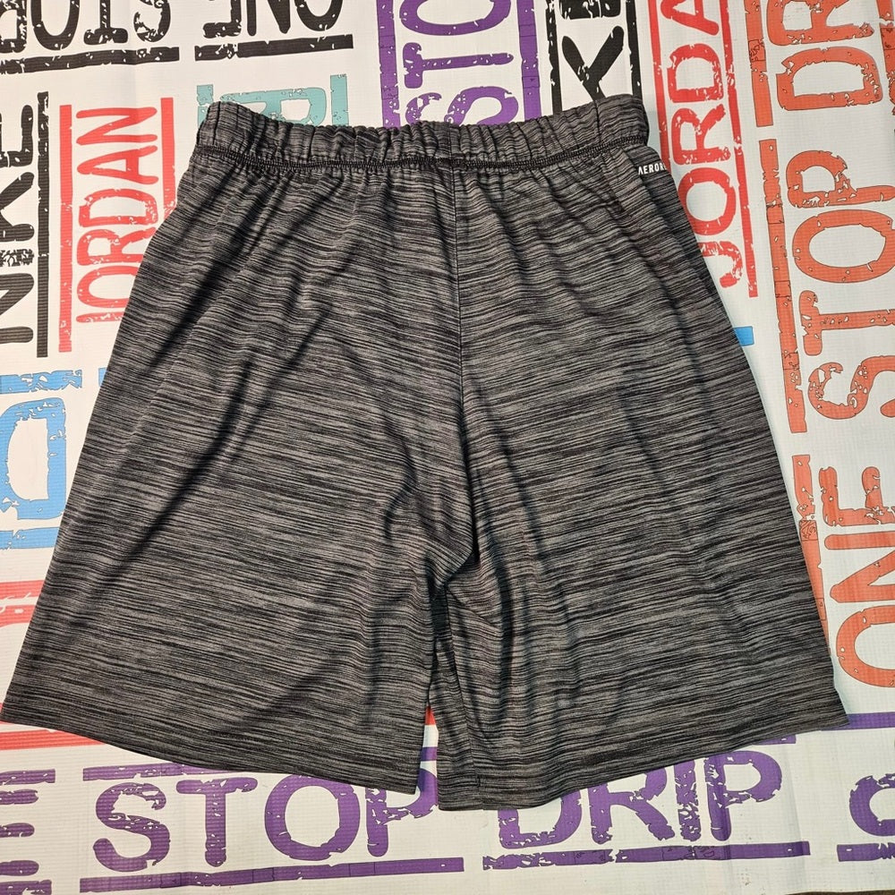 Adidas athletic shorts sz medium