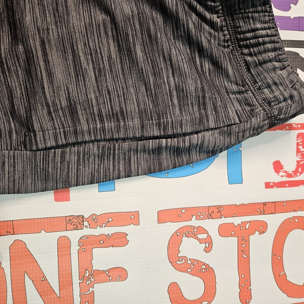 Adidas athletic shorts sz medium