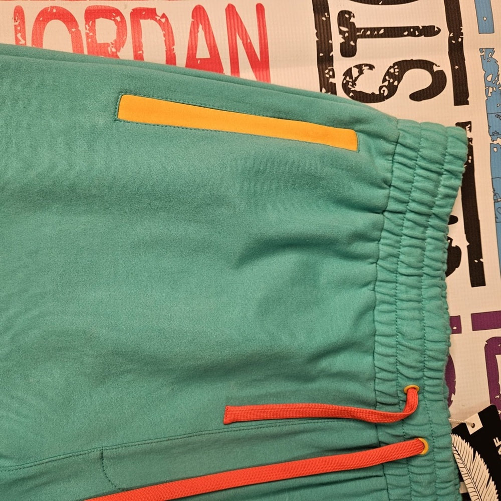 Blac leaf sz large cotton shorts