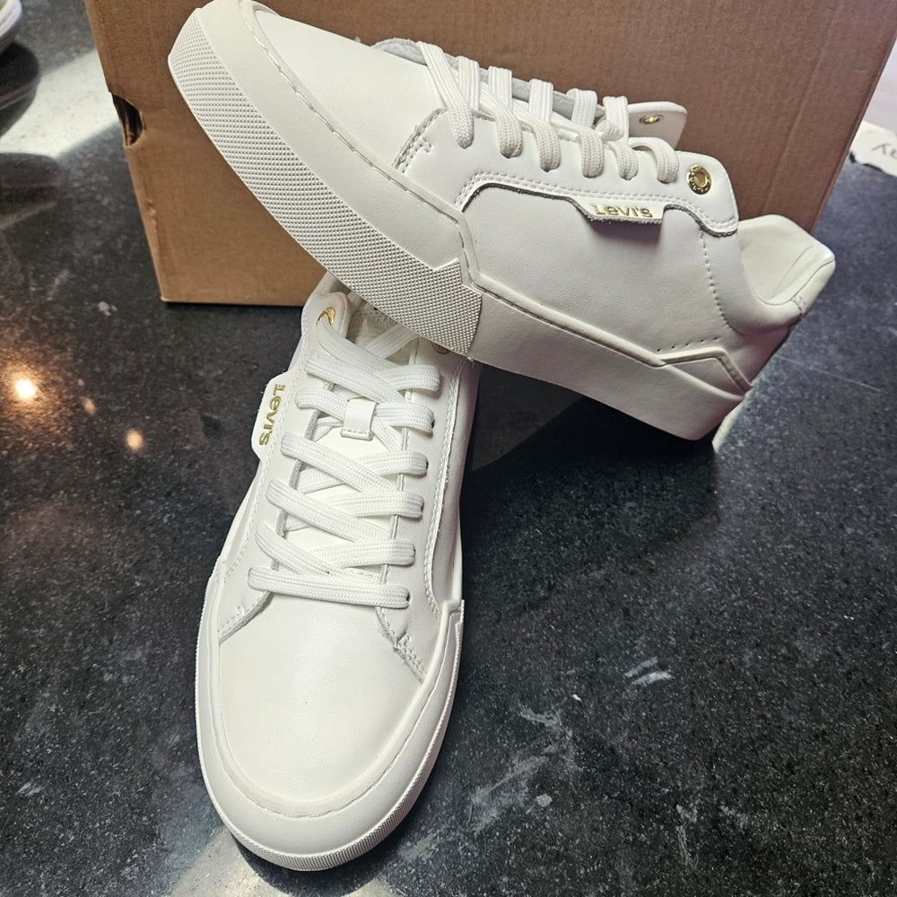 Sz various Levi's Men's 521-XX-Essential Sneakers Low Top White Mono