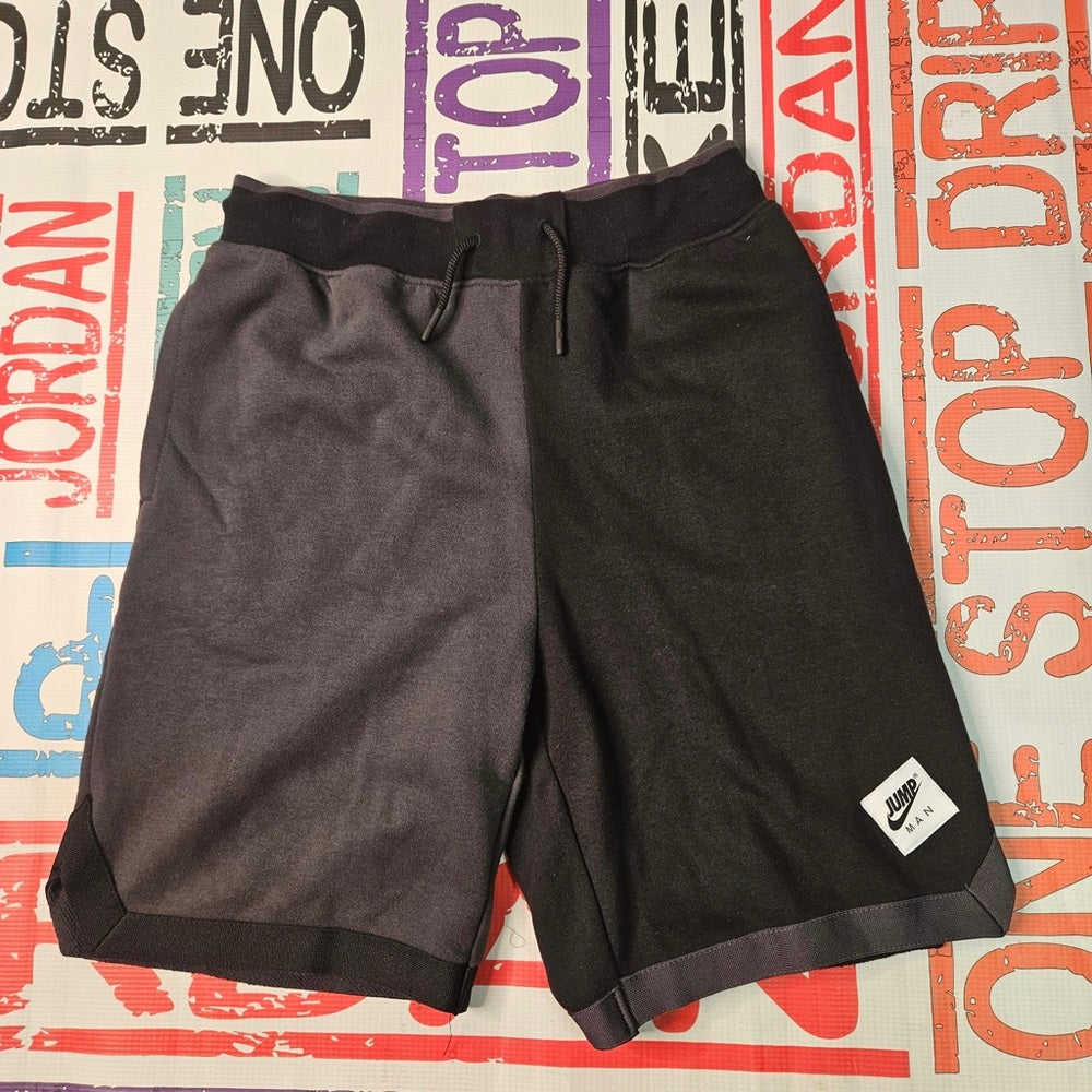 Sz large kids Jordan shorts