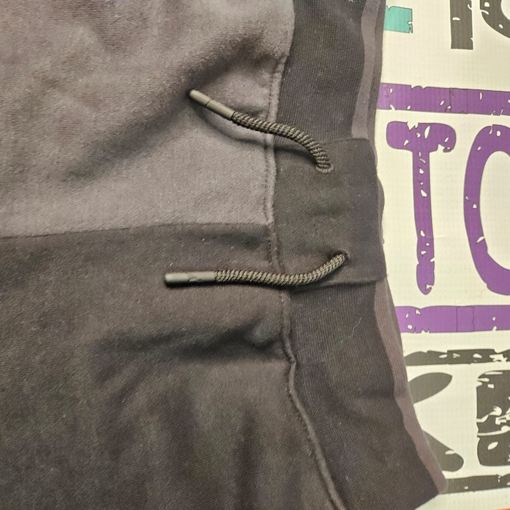 Sz large kids Jordan shorts