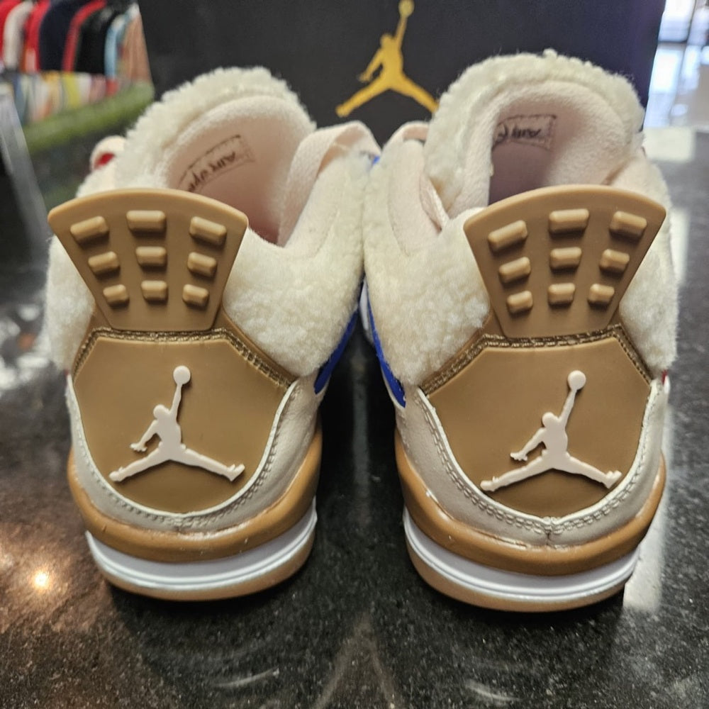 Sz 5y  wild things retro 4s DH0572 264