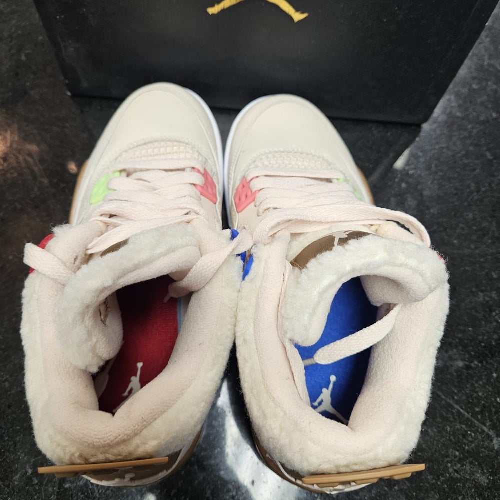 Sz 5y  wild things retro 4s DH0572 264