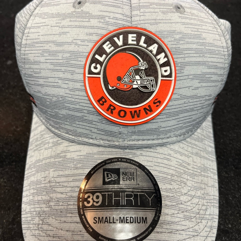 Cleveland brown flex Cap one size fits all